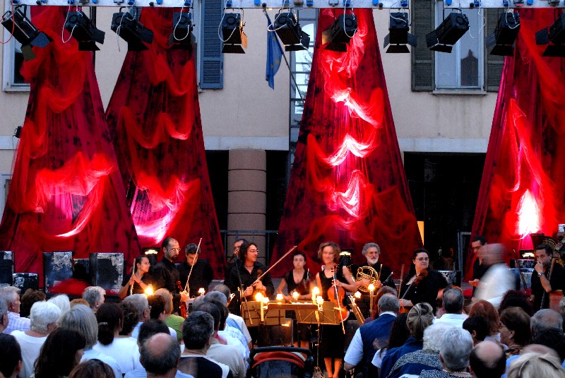 foto dello spettacolo l'inferno di Dante