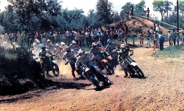 immagine di una gara presso il crossodromo " il vallone "