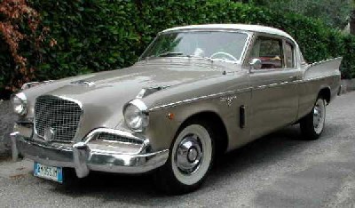 auto d'epoca di costruzione americana