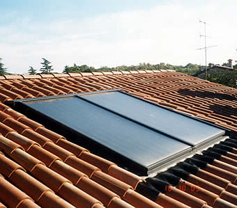 Foto di pannelli solari termici 