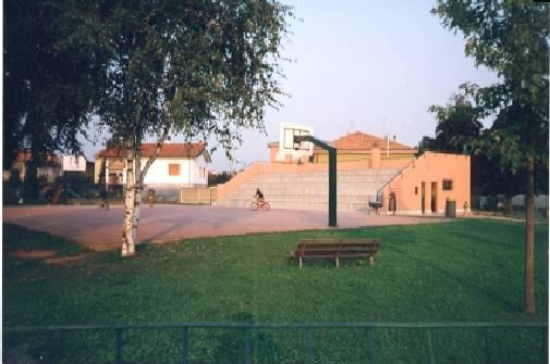 Immagine del Centro Civico della frazione Brollo