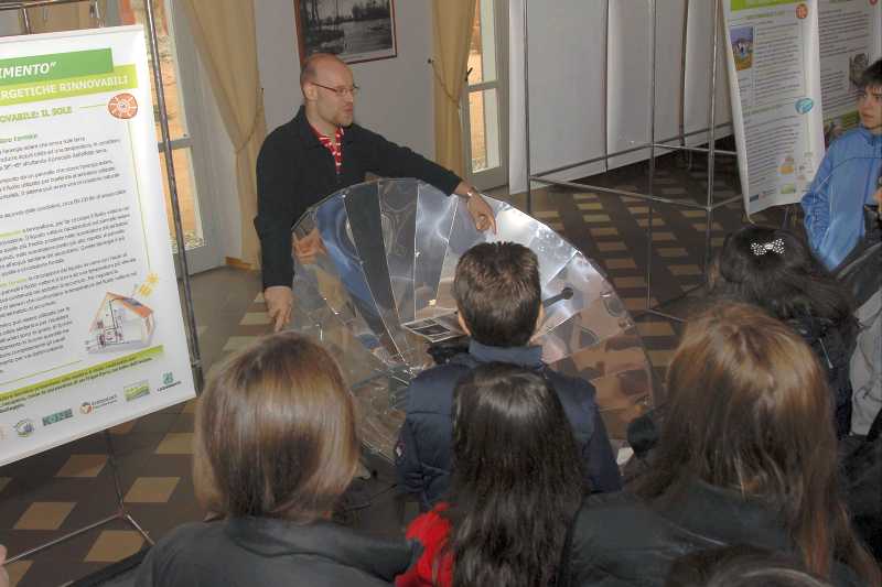 Foto della visita dei ragazzi a Energie in movimento
