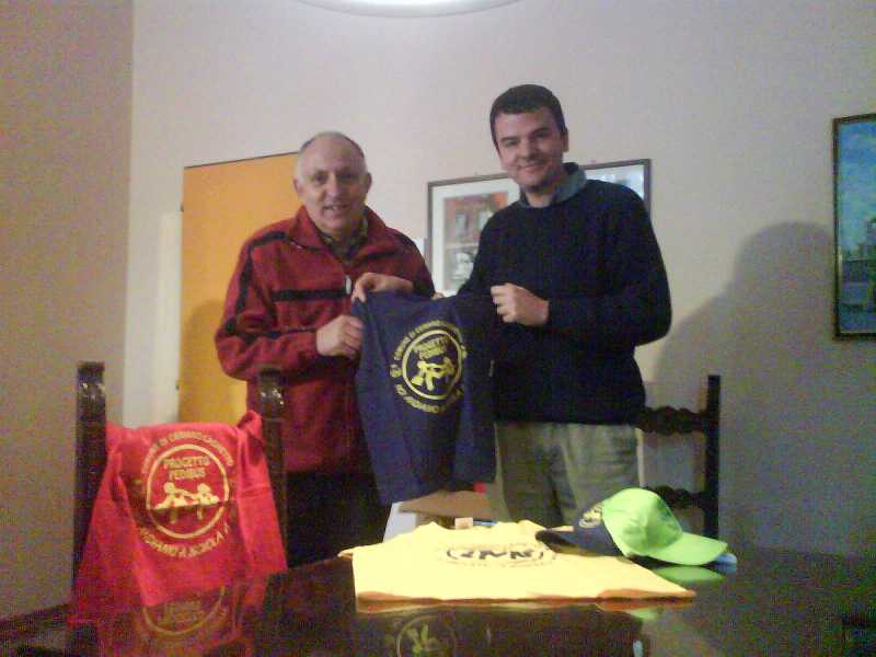 Foto del  Sig. Marcello Targa con l'Assessore all'ambiente Giudici