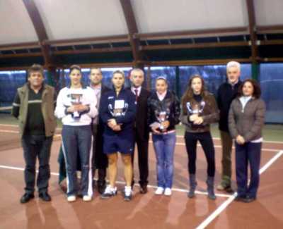 Foto di gruppo del torneo del Club Tennis Ceriano