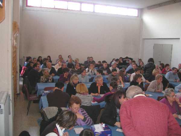 Foto della tombolata al Centro Civico Dal Pozzo